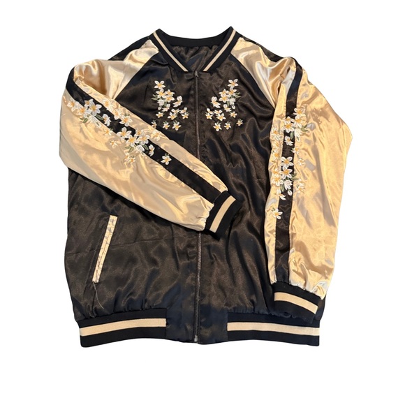 Black and Gold Women's Reversible Bomber Jacket with Japanese Style Embroidery - Picture 5 of 9